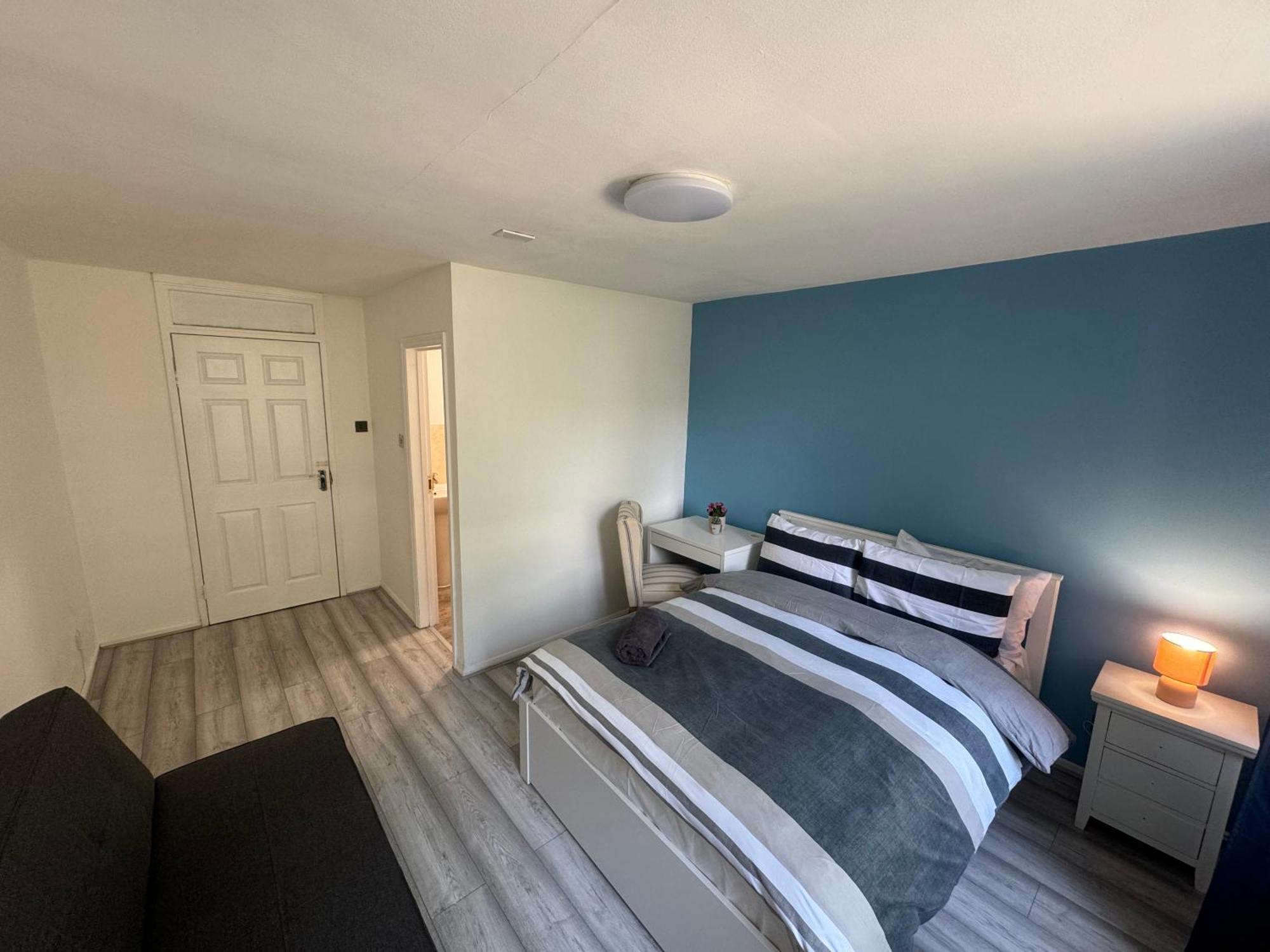 Tottenham Velvet Suites Лондон Екстериор снимка