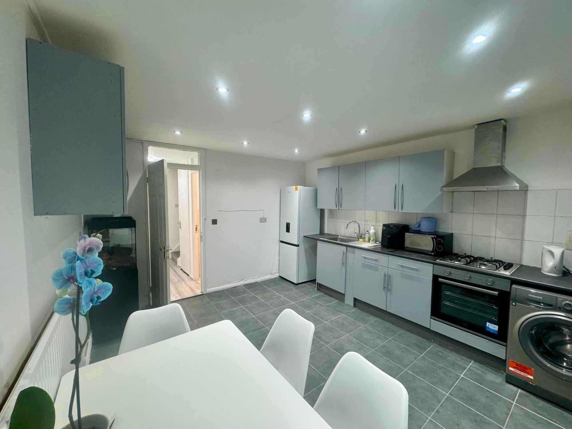Tottenham Velvet Suites Лондон Екстериор снимка