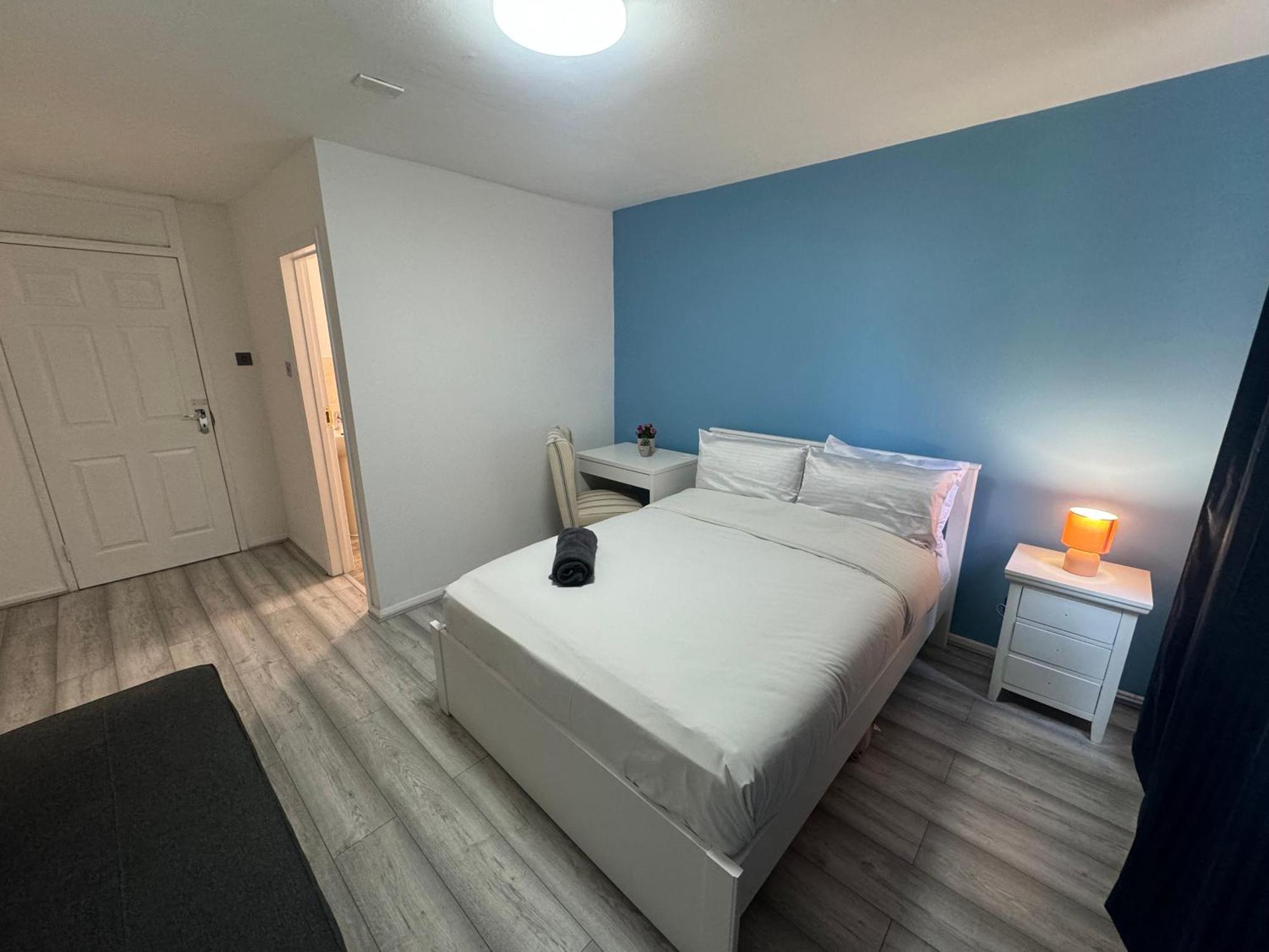 Tottenham Velvet Suites Лондон Екстериор снимка