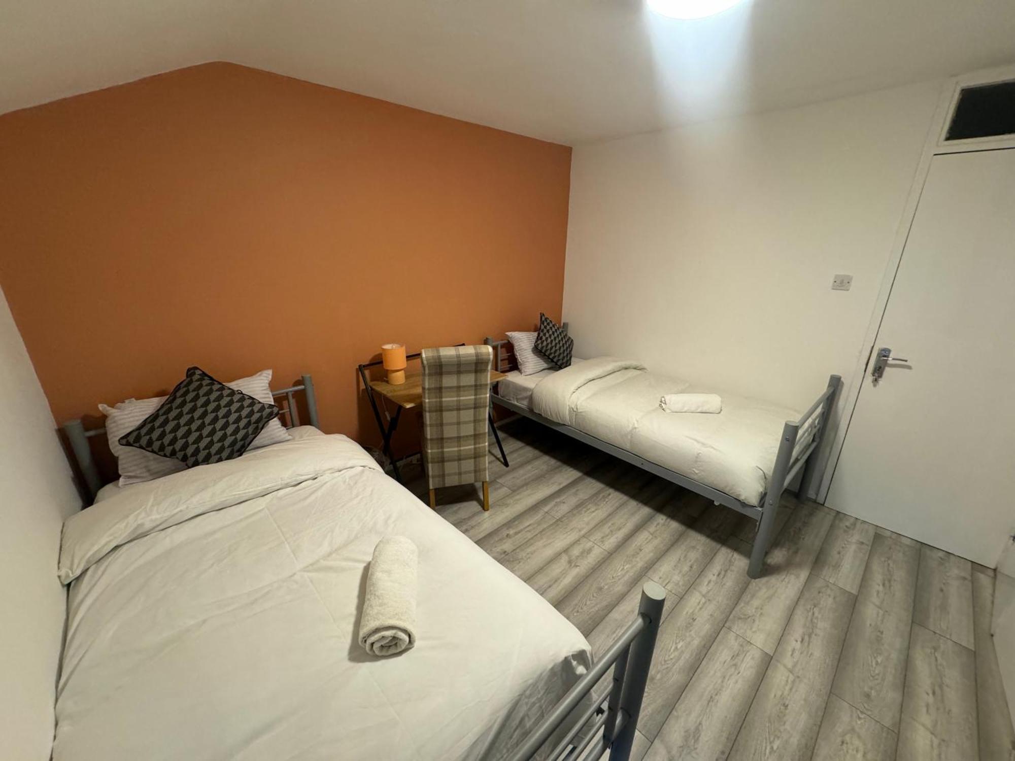 Tottenham Velvet Suites Лондон Екстериор снимка